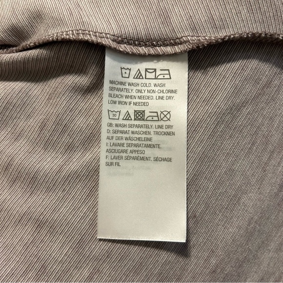 LOGO by Lori Goldstein Women’s Cardigan with Asymmetrical Lace Trim Size M - Picture 6 of 8